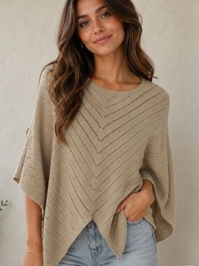 bishop + young Beige Chevron Knit Poncho with dolman sleeves size large